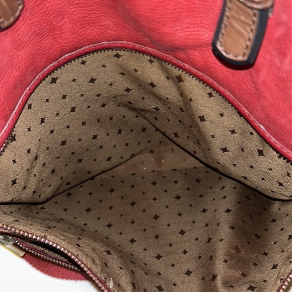 FOSSIL "EXPLORER" FOLD OVER CROSSBODY/ DOUBLE HANDLE RED LEATHER TOTE - Picture 10 of 12